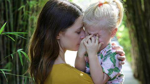 «Η αγάπη της μαμάς μου έκλεισε την πλήγη που άφησε η απουσία του πατέρα μου»
