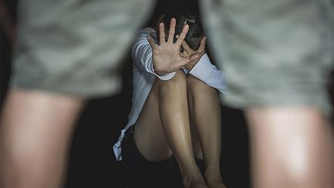 Κρήτη: 13χρονος κατηγορείται ότι βίασε και βιντεοσκόπησε συνομήλική του