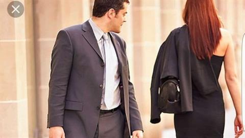 «Σέξι κι όποιος αντέξει»: τι μας ελκύει στο άλλο φύλο ανάλογα με την ηλικία μας