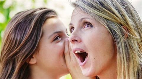 Εκτός από μαμά τους, να είστε και φίλη τους - θα σας βγει σε καλό!