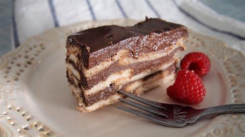 Πεντανόστιμο μπισκοτογλυκό ψυγείου σε 3 βήματα