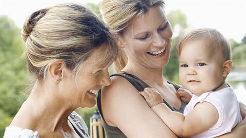 «Δεν υπάρχει τίποτα ομορφότερο από το να βλέπω πόσο τρυφερή μητέρα είναι η κόρη μου»