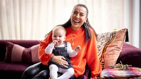 «Θα μοιάζω με γιαγιά όταν το παιδί μου είναι στο δημοτικό αλλά είμαι ευτυχισμένη»