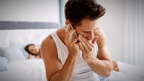 Η συναισθηματική απιστία είναι αιτία χωρισμού; 5 πλατωνικά απατημένες απαντούν