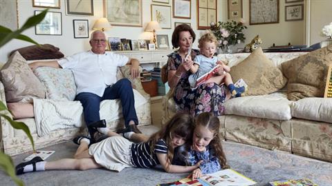 Για ένα παιδί το σπίτι του παππούδων του είναι το πιο χαρούμενο μέρος στον κόσμο