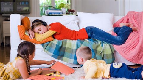 «Λατρεύω τα παιδιά μου, αλλά το να είμαι μαμά... όχι και τόσο»