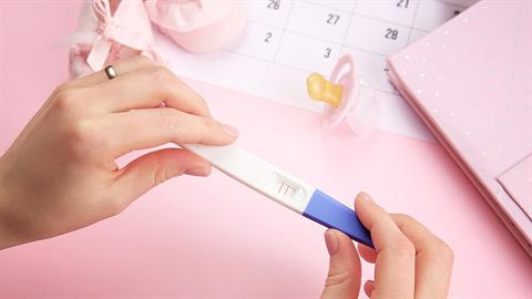 Δυο ροζ γραμμές μου χάρισαν τον κόσμο όλο