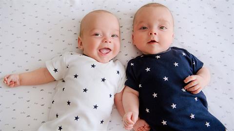 Η ζωή με δίδυμα είναι σκέτη μαγεία!