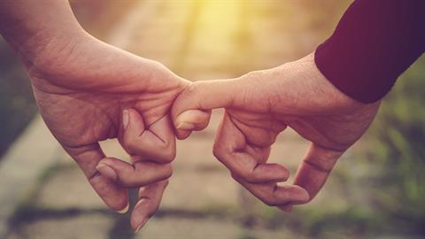 «Δεν περνάμε πια χρόνο μαζί αλλά αγαπιόμαστε περισσότερο από ποτέ»