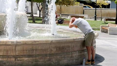 15ήμερο καύσωνα με ακραίες θερμοκρασίες υπόσχεται η ΕΜΥ