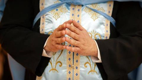 Πτολεμαϊδα: γονείς καταγγέλλουν ιερέα για επίθεση σε παιδί ΑΜΕΑ