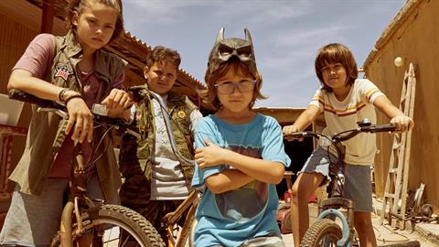 Κομάντα και Δράκοι: αποθεώθηκε η πρεμιέρα της σειράς που πρωταγωνιστούν παιδιά