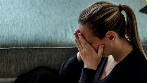 «Στις παντρεμένες φίλες μου που μού συμπεριφέρονται αλλιώς από όταν χώρισα...»