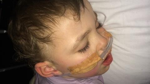 Πώς έσωσα τη ζωή του μωρού μου με ένα πλαστικό μπουκάλι!