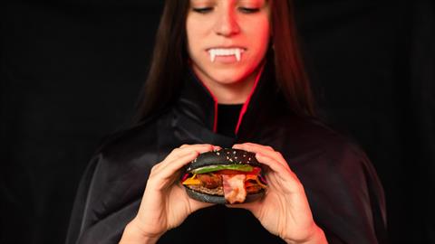 Τα Limited Edition Halloween burgers επιστρέφουν στα Goody’s Burger House
