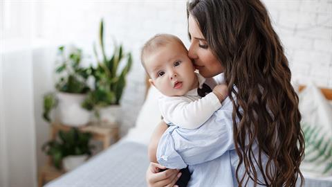 Ό,τι κι αν πεις για τη μητρότητα είναι λίγο - μόνο αν τη ζήσεις καταλαβαίνεις