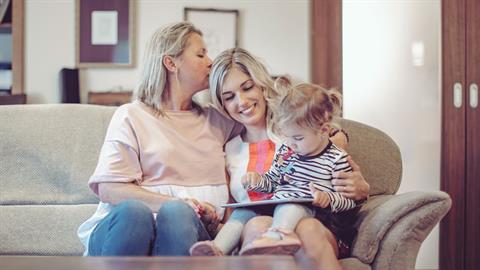 «Όταν μεγαλώσουν τα παιδιά μου και κάνουν οικογένεια θέλω να μείνουν κοντά μας»