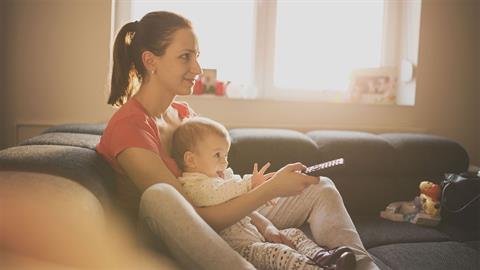 Στην «τέλεια» μαμά που είπε ότι καταστρέφω το παιδί μου: κοίτα τη δουλειά σου!