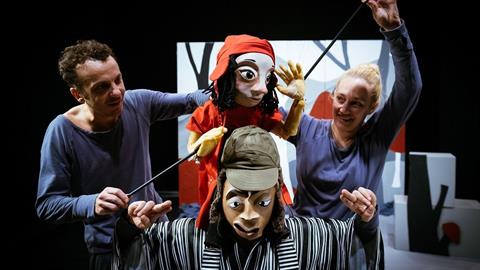 Κερδίστε διπλές προσκλήσεις για την παράσταση «Κοκκινοσκουφίτσα» στις 20/3 