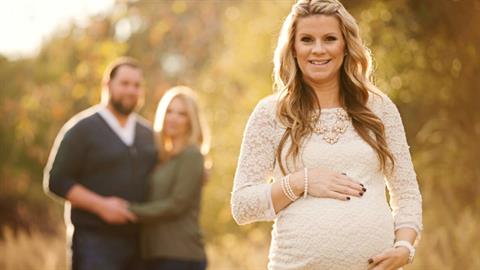 Έγινα παρένθετη μητέρα για να χαρίσω και σε άλλους το δώρο που μου χάρισε η ζωή