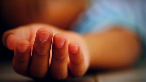 Σέρρες: 13χρονος βρέθηκε νεκρός στο κρεβάτι του από άγνωστα αίτια