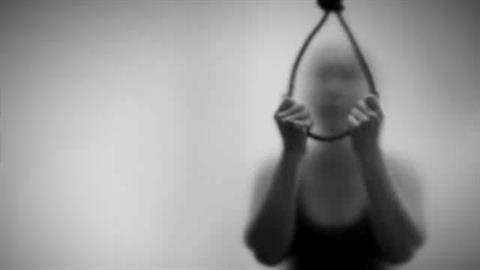 Τραγωδία στη Θεσσαλονίκη: βρήκαν την ανήλικη κόρη τους κρεμασμένη στο σπίτι τους