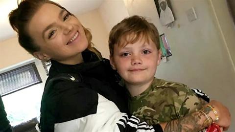 Δεν έρχονται παιδιά στα πάρτι γενεθλίων του γιου μου επειδή είναι αυτιστικός