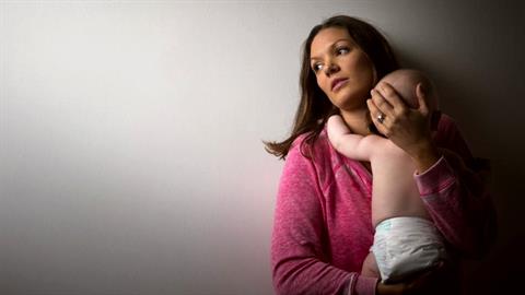 Να αγαπάτε διπλά τις νέες μαμάδες γιατί δίνουν τα πάντα για το μωρό τους