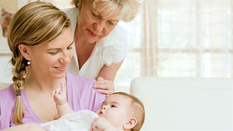 Με τη μάνα μου είχα μόνο τα τυπικά, ώσπου έγινα μαμά και αγαπηθήκαμε ξανά