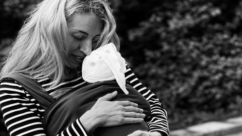 Η Μ. Ηλιάκη απαντά στα σχόλια που δέχτηκε επειδή έκανε παιδί μετά τα 40