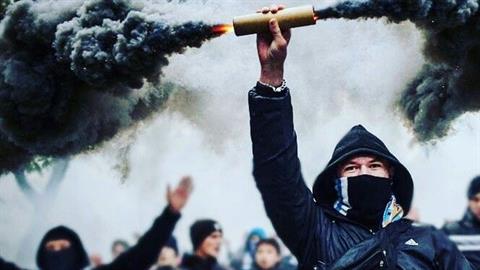 Μήπως η αγάπη του παιδιού για την ομάδα του το παρασέρνει στον οπαδισμό;