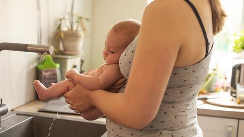 Έκοψα τις πάνες του μωρού μου στις 3 εβδομάδες και το αποτέλεσμα με δικαίωσε!