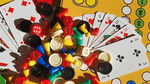 4+2 επιτραπέζια για… οικογενειακές κόντρες!