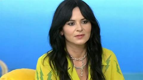 Ζενεβιέβ Μαζαρί: η μαμά μου ήταν η κολλητή μου - όταν την έχασα έπαθα κατάθλιψη