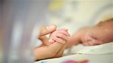 «Το μωρό μου κόλλησε σταφυλόκοκκο μετά τον τοκετό και παραλίγο να το χάσω»