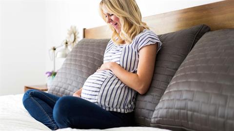 «Ήθελα παιδί και το έκανα μόνη μου – βαρέθηκα να περιμένω τον τέλειο σύζυγο»