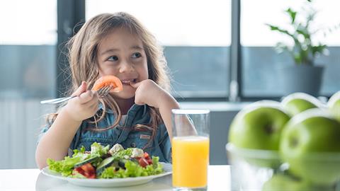 Σαρακοστή: τι πρέπει να τρώει το παιδί που νηστεύει