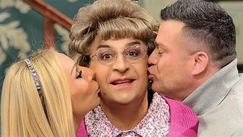 Super Mammy: δεν θα συνεχιστεί την επόμενη σεζόν η σειρά του Μάρκου Σεφερλή