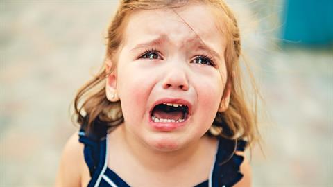 4 «μαγικές» φράσεις που μπορούν να ηρεμήσουν ένα νήπιο σε υστερία