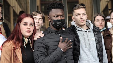 Σαϊντού Καμαρά: ο αριστούχος μαθητής θα παραμείνει στην Ελλάδα