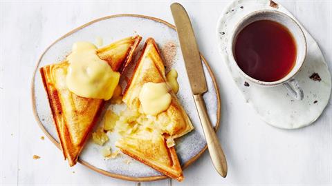 Μηλόπιτα με ψωμί του τοστ! Πεντανόστιμη και πανεύκολη!