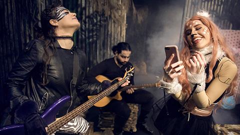 Η θεατρική παράσταση «Ζοζεφίνα, έχεις μήνυμα!» επιστρέφει!