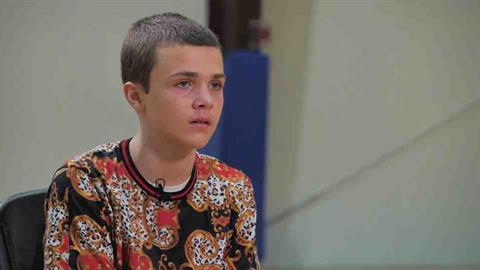 «Θέλω μια μαμά να με αγαπάει»: 13χρονος περιμένει 10 χρόνια να υιοθετηθεί