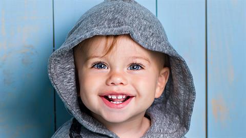 Όταν χαμογελούν τα μάτια των παιδιών μας, ξέρουμε πως έχουμε κάνει κάτι καλά