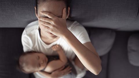 «Δεν είμαι μια θυμωμένη μαμά, είμαι μια κουρασμένη μαμά!»  