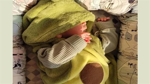 «Δεν είναι παιδί της κοιλιάς μου, είναι όμως παιδί της καρδιάς μου»