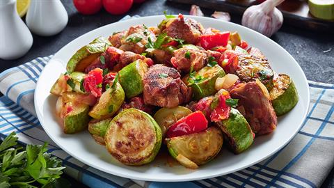 Το μπριάμ όπως δεν το έχετε ξαναφάει: το πιο νόστιμο φαγητό για το καλοκαίρι