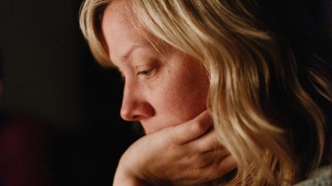 Τι σημαίνει να είσαι μαμά όταν παλεύεις καθημερινά με το τέρας της κατάθλιψης