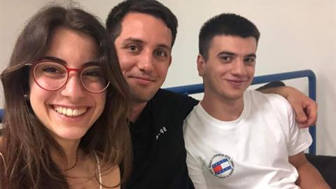 Μαθητές από την Πάτρα έφτιαξαν ειδική συσκευή που βοηθά τυφλά παιδιά στο σχολείο