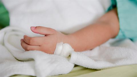 5χρονος πέθανε ξαφνικά από άγνωστα αίτια - είχε έντονο πονοκέφαλο 